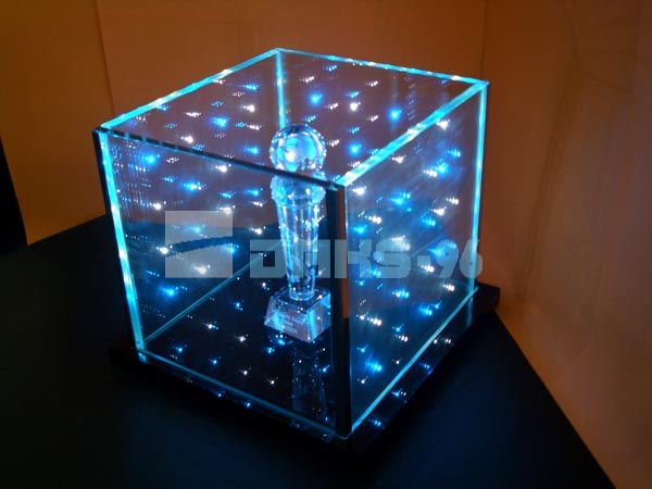 LED ламинирано стъкло